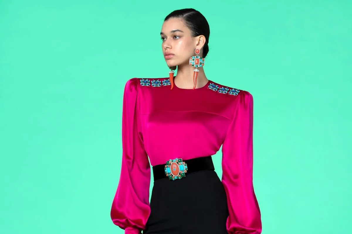 موديلات بلايز بألوان منعشة ومرحة