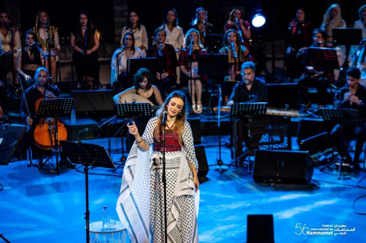 الفلسطينية دلال أبوآمنة  من مهرجان  الحمامات - الصورة من حساب المهرجان على الفيسبوك