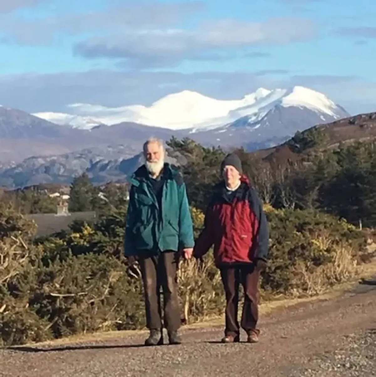 عمره 80 عاماً يتسلق 282 جبلاً بإسكتلندا في 1200 يوم ويحفر اسمه في موسوعة جينيس