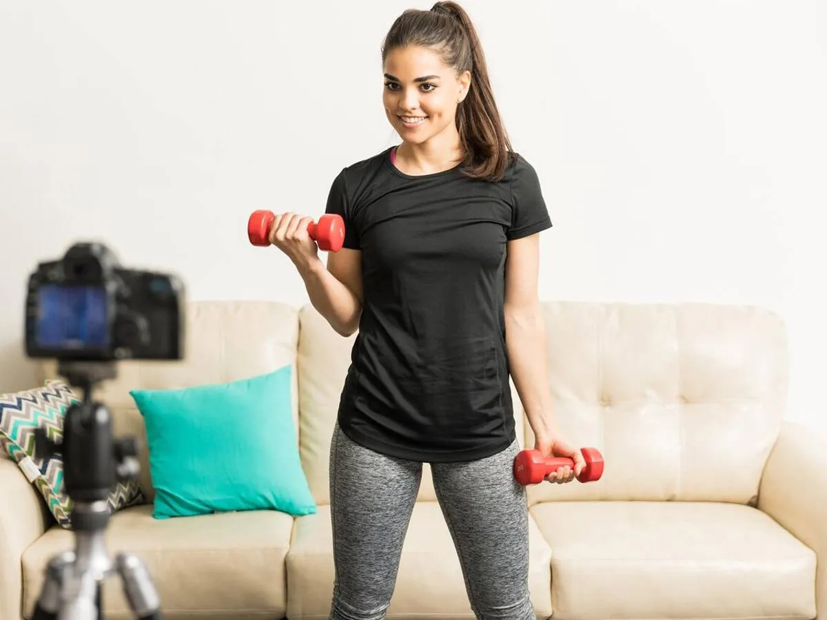 تمارين الظهر بالدمبلز لتقوية وشد العضلات