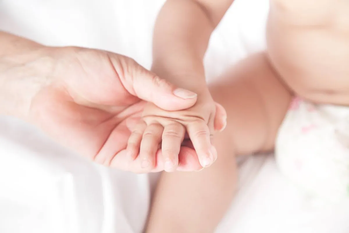 صورة لوخز جلد الطفل