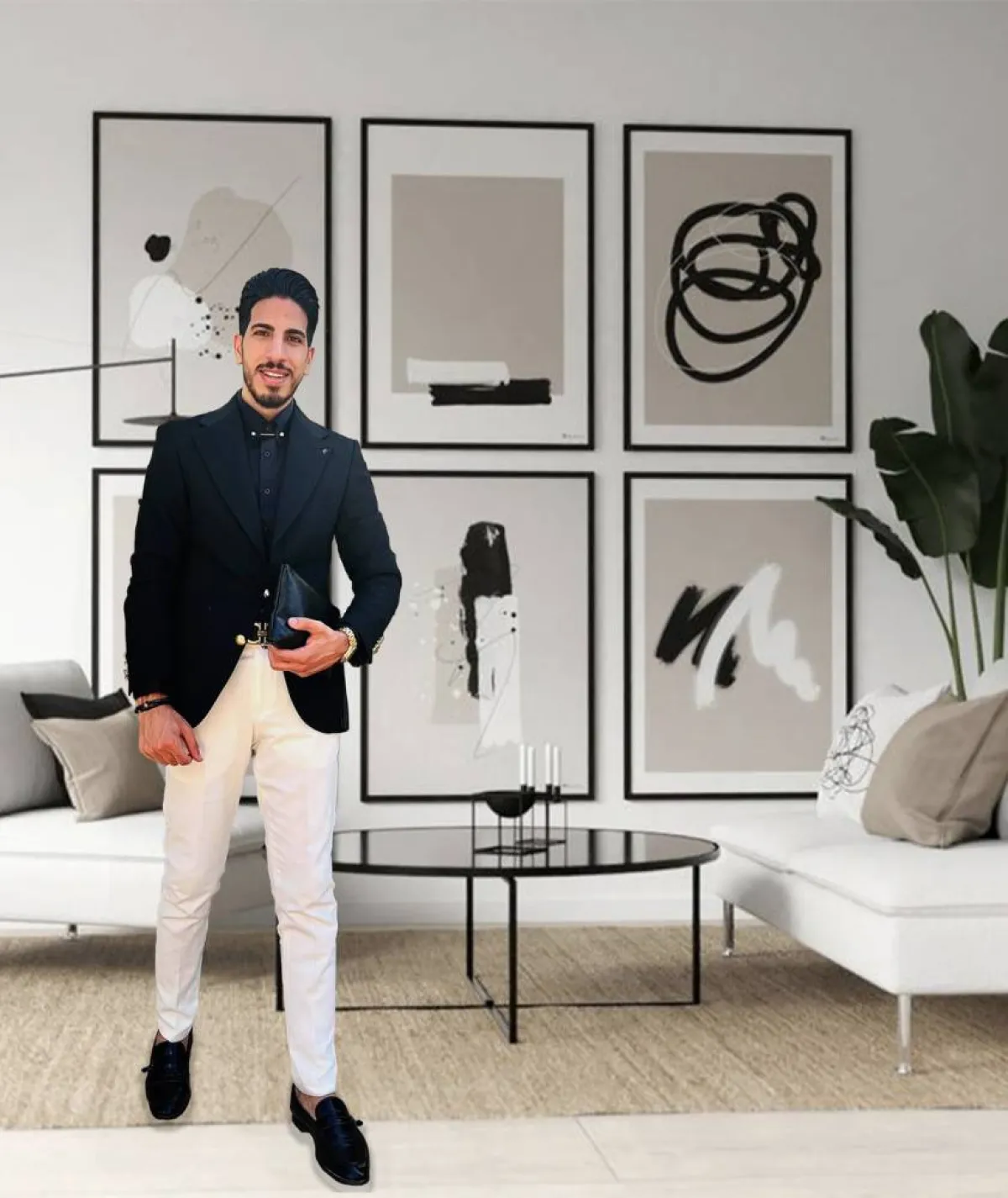 صورة للمصمم أحمد البيك