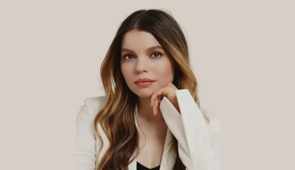 سيدة الأعمال التي تمتلك 220 مليون دولار في عمر الـ27 - الصورة من فوربس