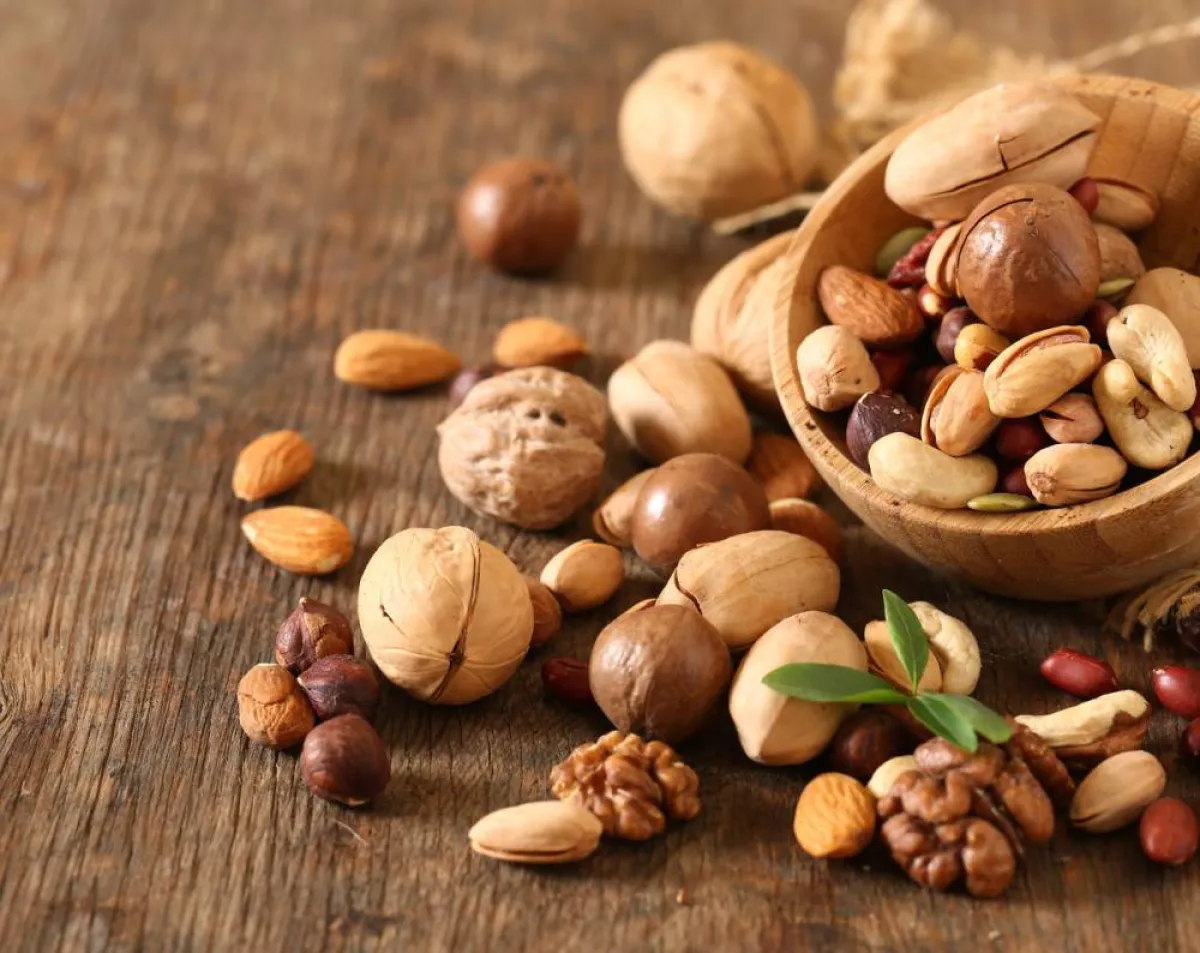 صورة لأنواع المكسرات