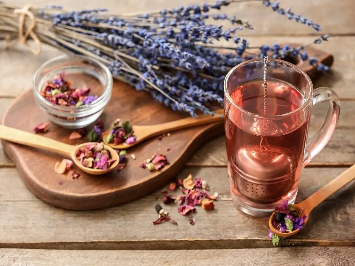 اللافندر يعزز انخفاض التوتر والقلق ويساعد على النوم أثناء الليل