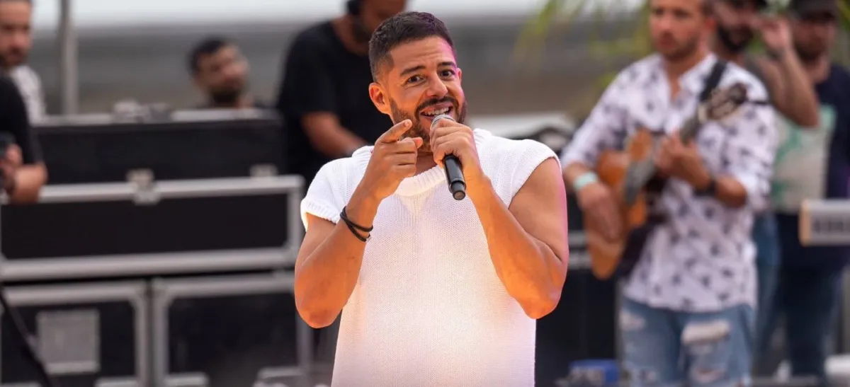 محمد حماقي-الصور من المركز الاعلامي ل شركة بنش مارك