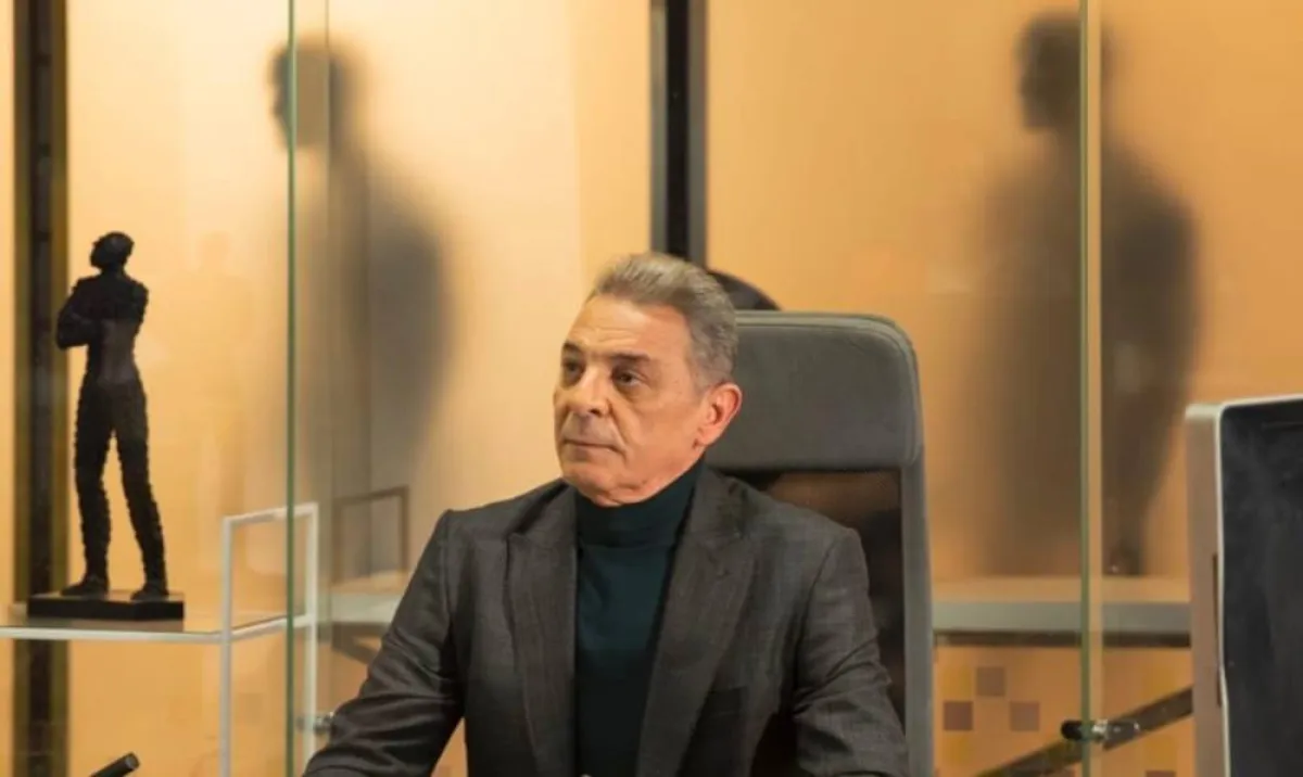 محمود حميدة - الصورة من صفحته الرسمية على الفيس بوك