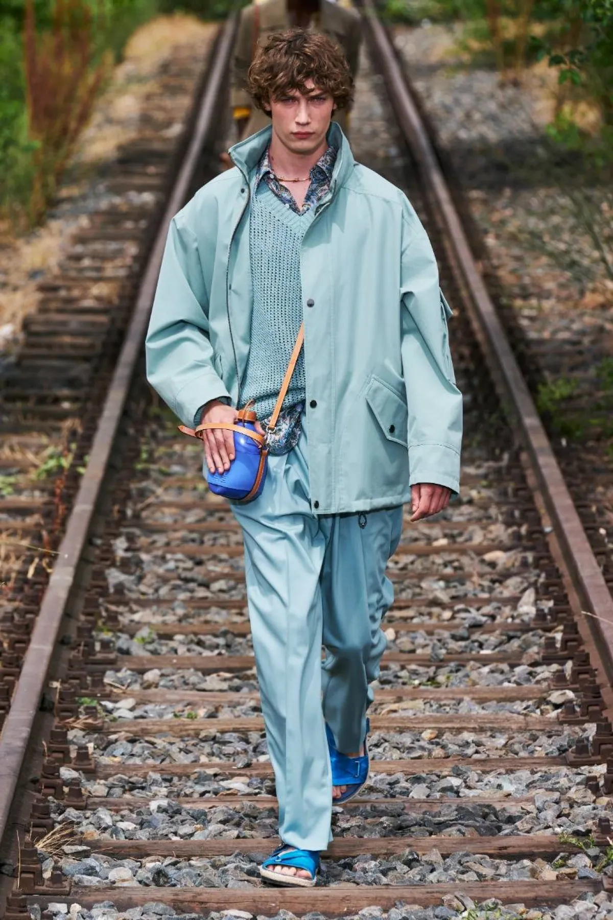 بنطلون قماش باللون الأزرق من علامة إيترو Etro