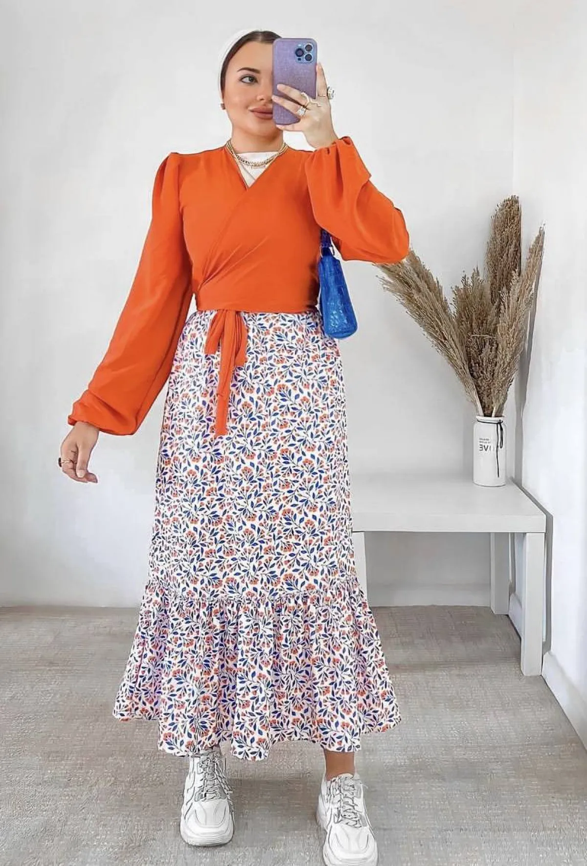 هاجر جمال باطلالة خريفية