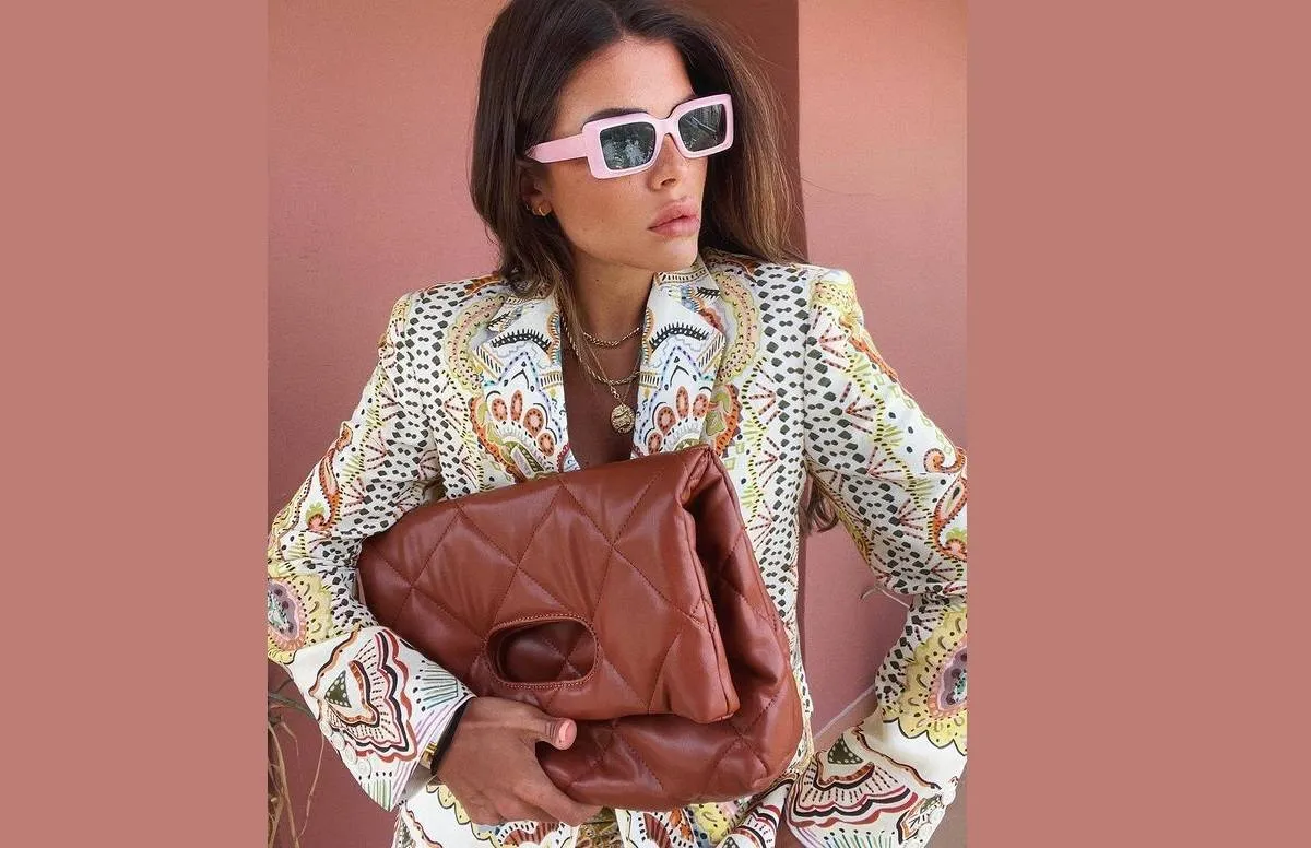 كوني مميزة باختيار سلاسل بتصاميم عصرية من وحي العنود بدر-الصورة من حسابها على انستغرام