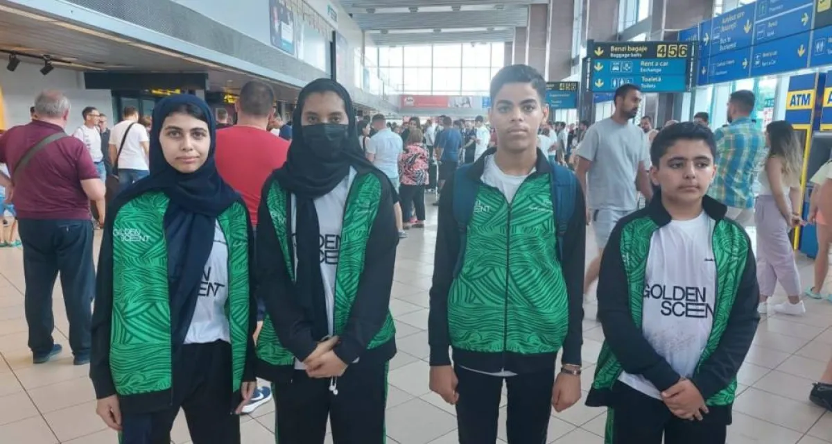 دلال الشمري وإيمان جبران،ضمن المنتخب السعودي في بطولة العالم للناشئين في رومانيا - الصورة من الاتحاد السعودي للبلياردو والسنوكر