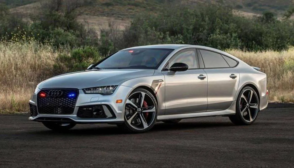 أفضل سيارات سيدان شبابية لعام 2022