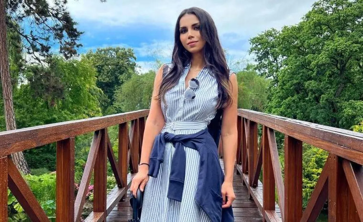 رنا الحريري - الصورة من حسابها على فيسبوك