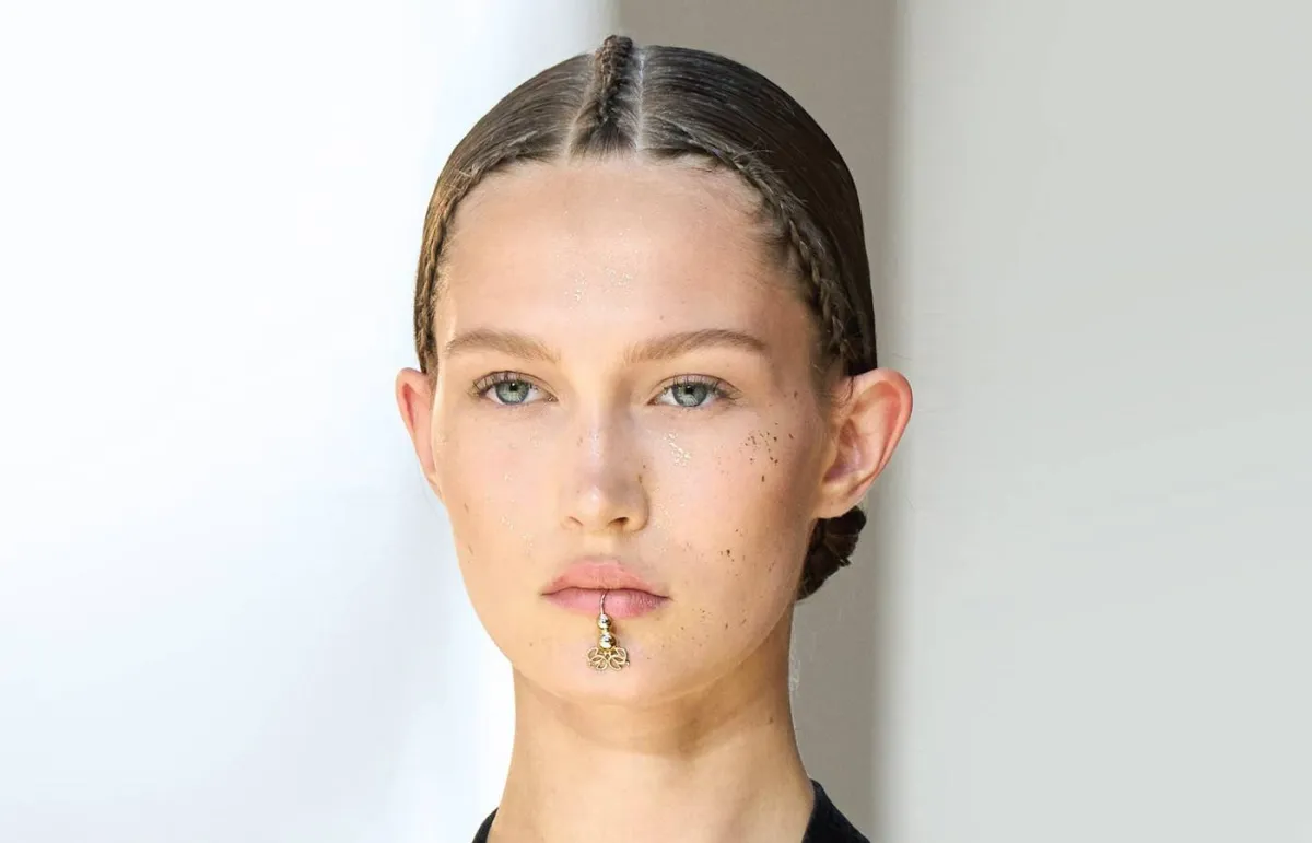 من عروض شانيل Chanel