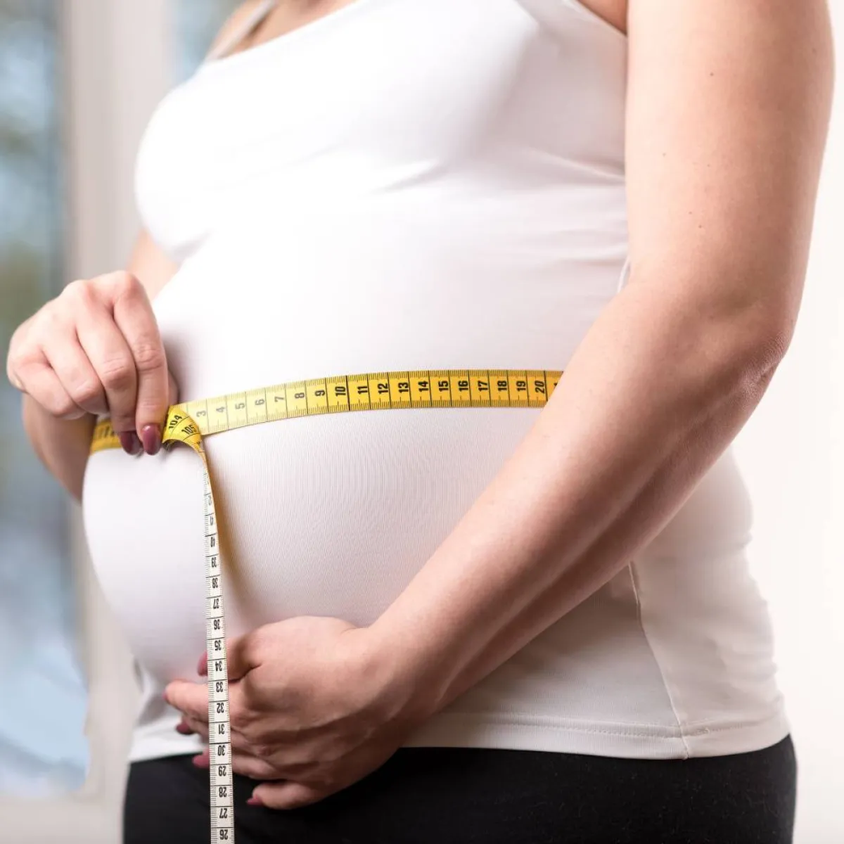 صورة لحامل سمينة