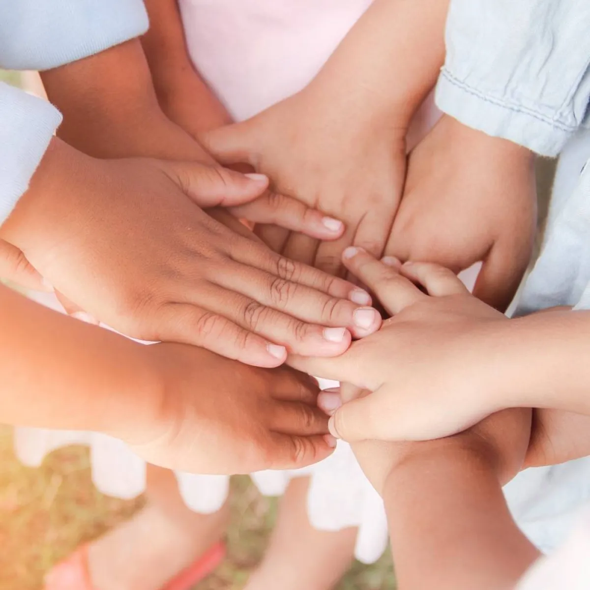 صورة تعبيرية للتفاهم