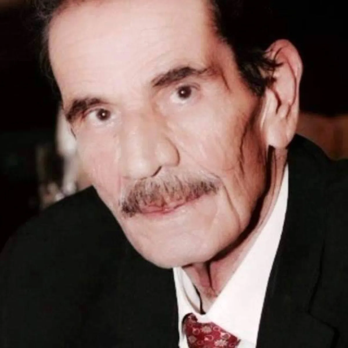 الراحل بسام لطفي - صورة من حساب نقابة الفنانين على فيسبوك