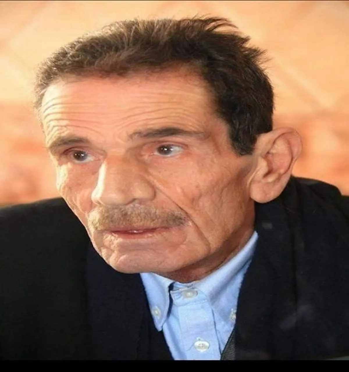 الراحل بسام لطفي - صورة من حساب نقابة الفنانين على فيسبوك