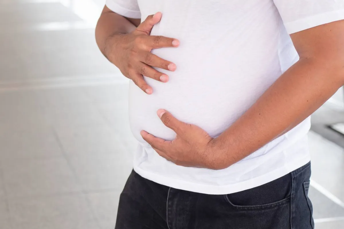 صورة رجل له كرش