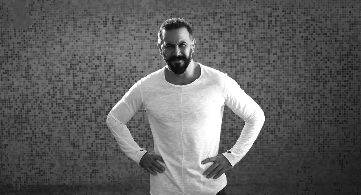 قصي خولي -  صورة من صفحته الرسمية على فيسبوك