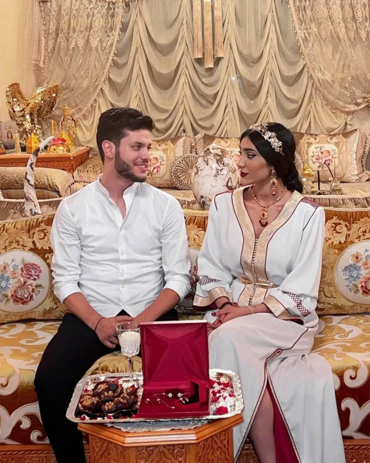 إيمان بطمة وخطيبها حيمي أيوب- الصورة من حسابها على انستجرام