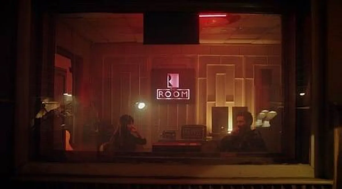 سمر مرسي من كواليس مسلسل  " منعطف خطر" - صورة من صفحتها على " انستغرام"