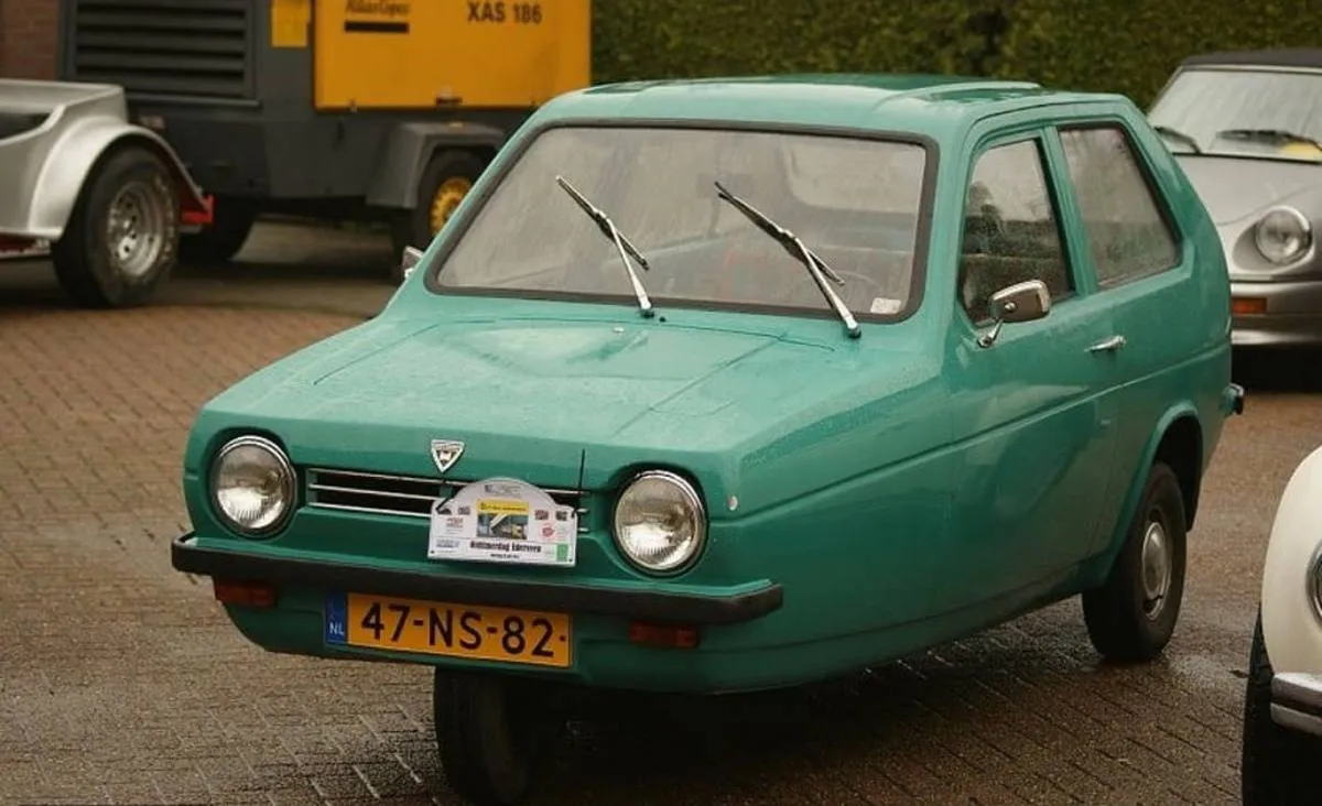 أسوأ السيارات في التاريخ