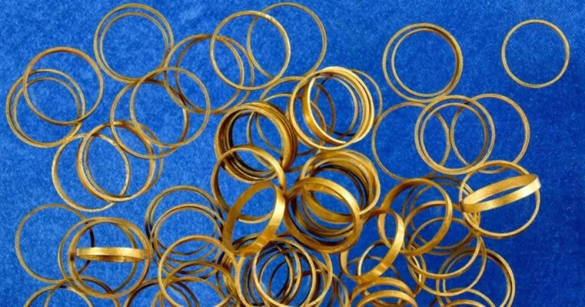 صورة حلقات ذهبية أثرية