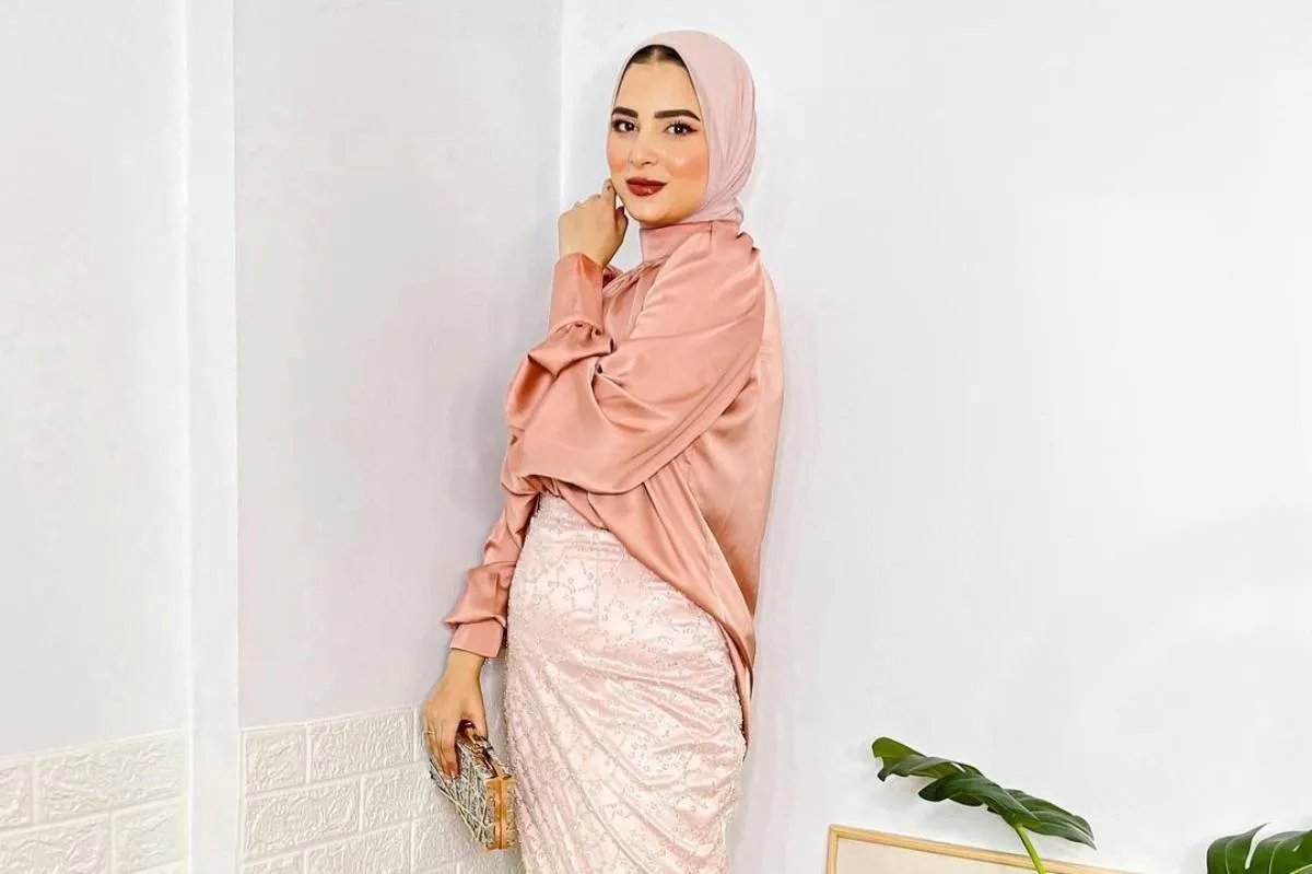 ملابس أفراح النهار للمحجبات