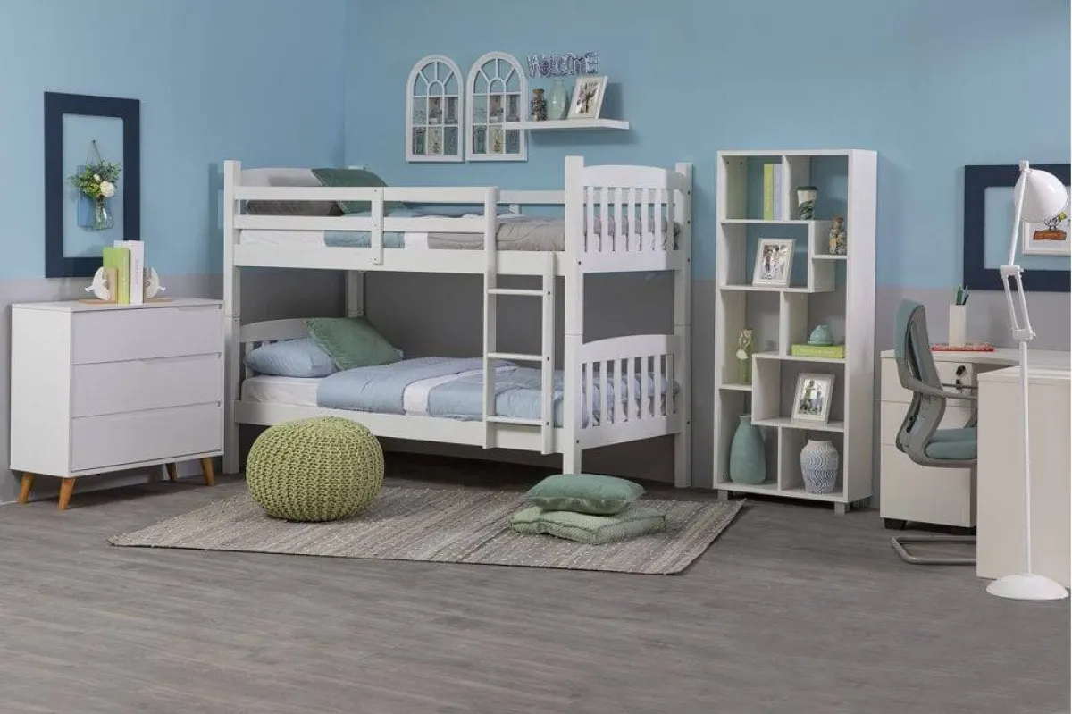 اللون الأزرق في غرفة الطفل يدفع بالطفل إلى زيادة الإنتاجيّة 