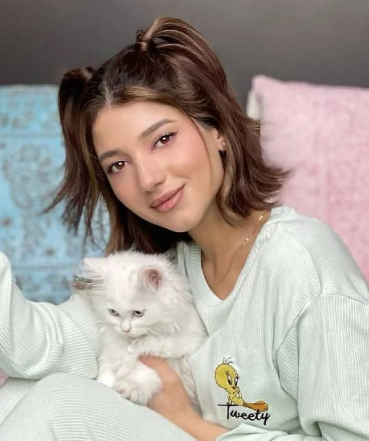 نارين بذيل الحصان المزدوج