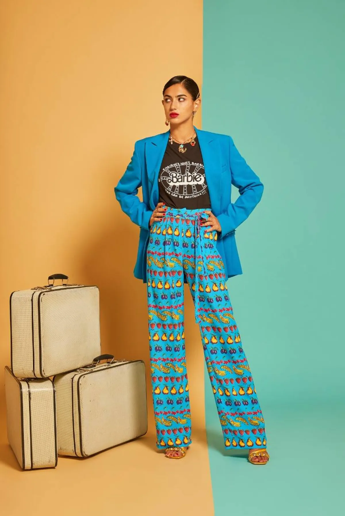 بدلة كاجوال باللون الأزرق من أليساندرو أنريكيز  Alessandro Enriquez