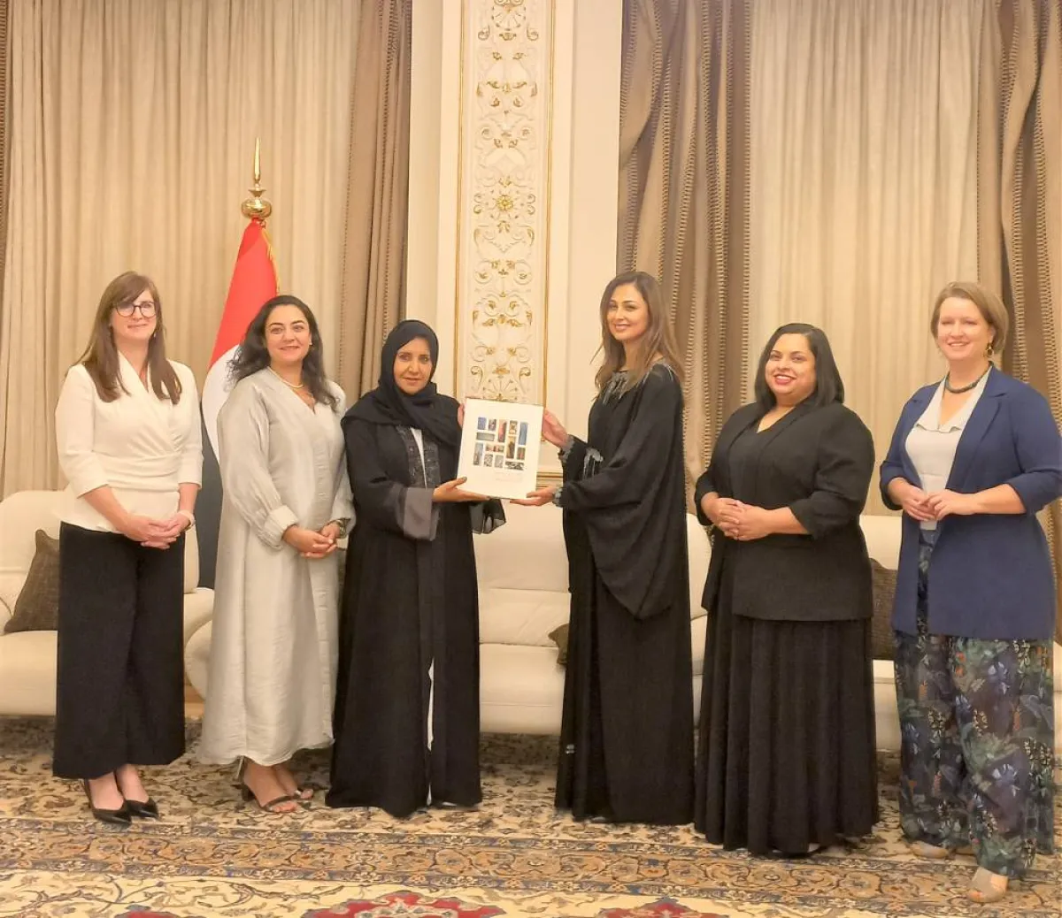 تمكين وستارت إيه دي تطلقان إماراتيات منجزات بمناسبة يوم المرأة الإماراتية - الصورة من وام