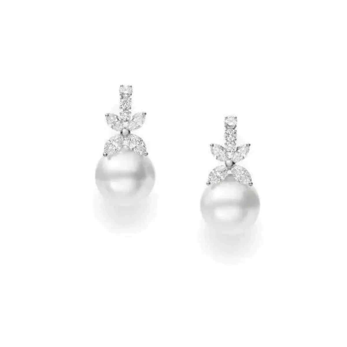 أقراط White South Sea Cultured Pearl Earrings with Diamonds من Mikimoto