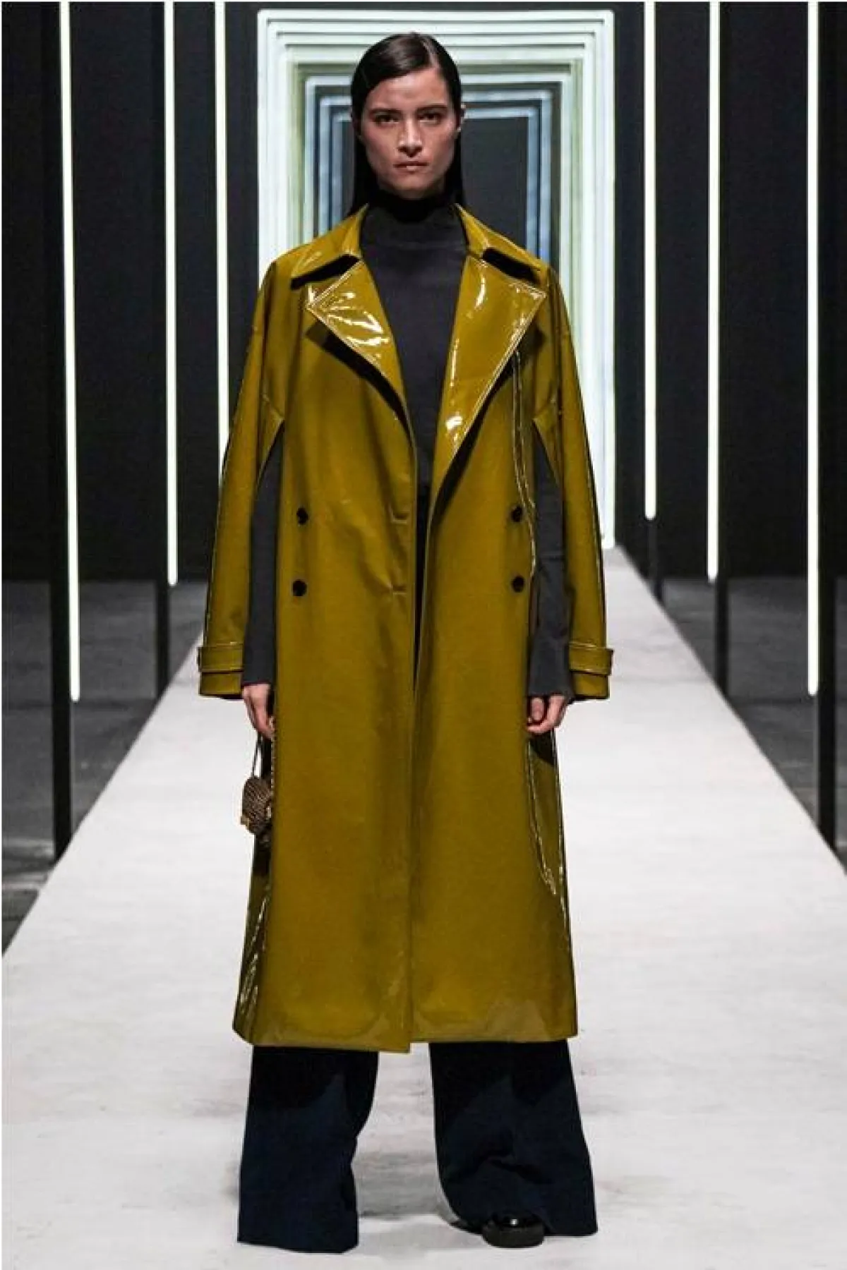 ترانشكوت من أنتيبريما «Anteprima»