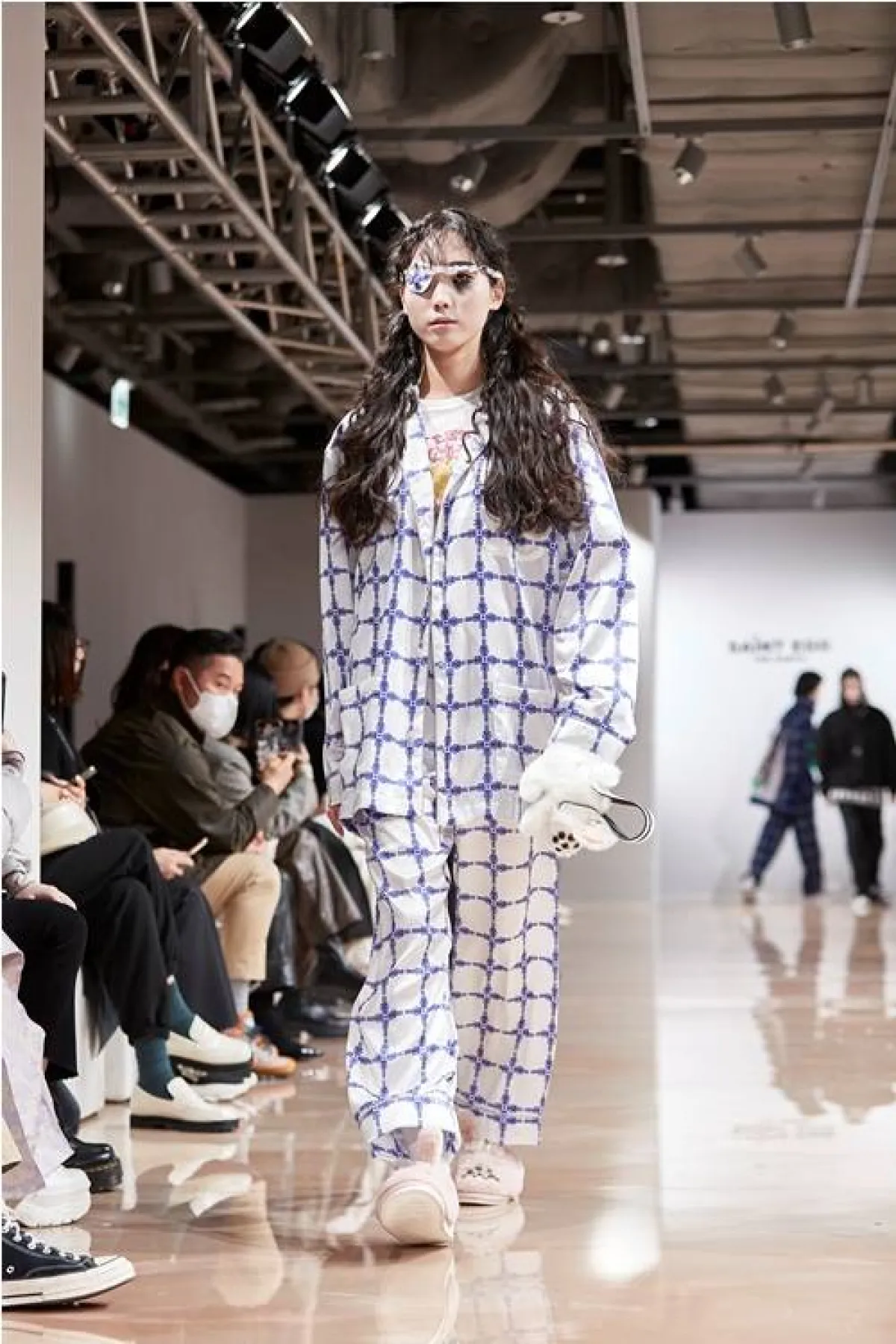 جاكيت بنقشة الكارو من سانت إيجو «Saint Ego»