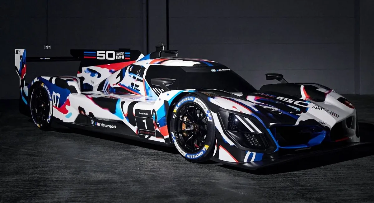 4 طرز ألمانية تشارك في سباقات السيارات 