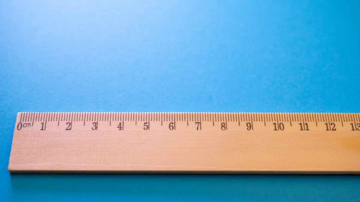 صورة لمسطرة