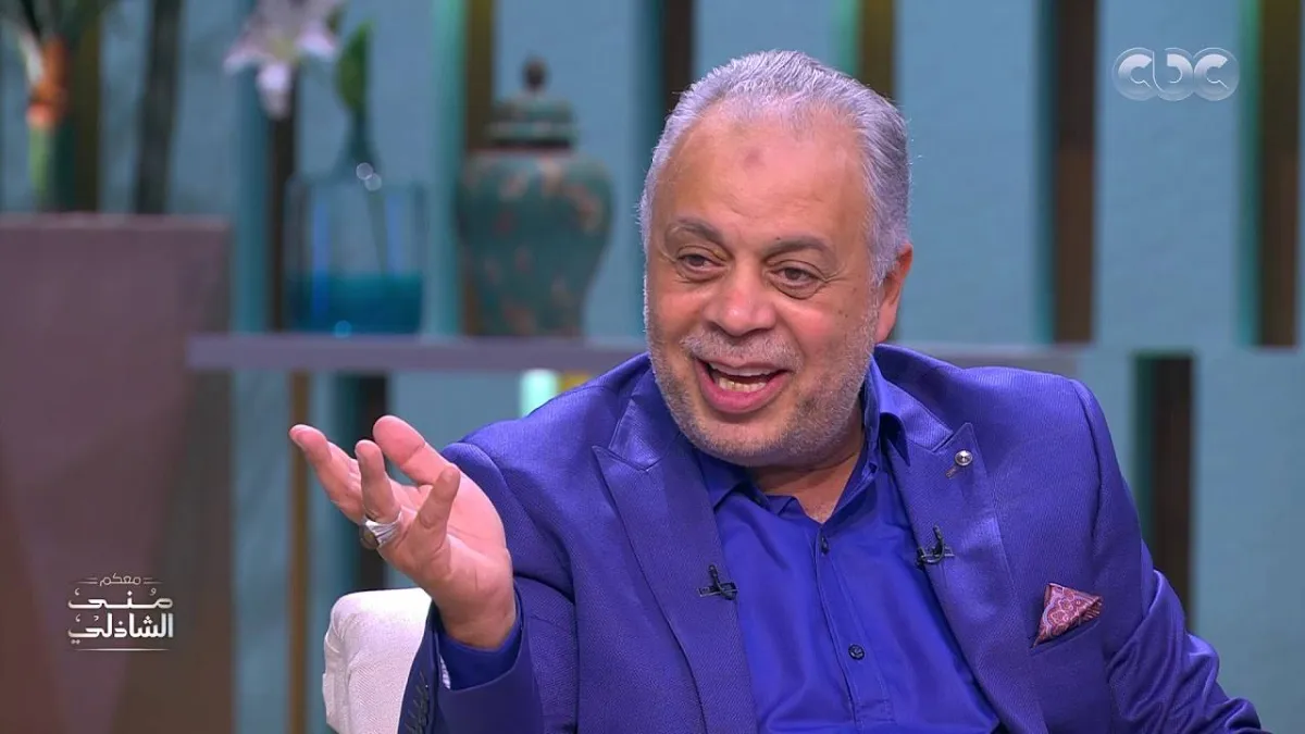 أشرف زكي - الصورة من حساب منى الشاذلي على فيسبوك