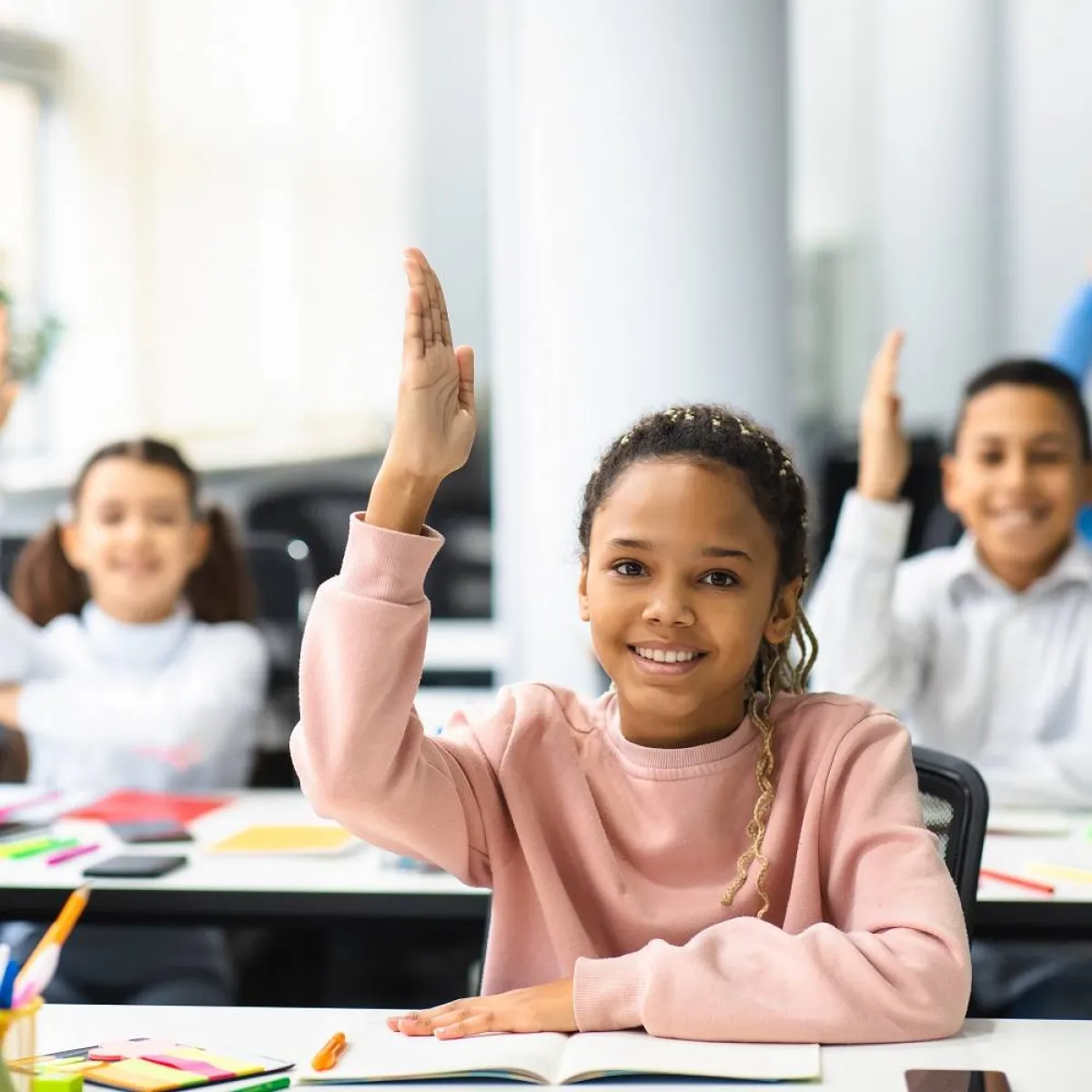 صورة لعدد من الطلاب