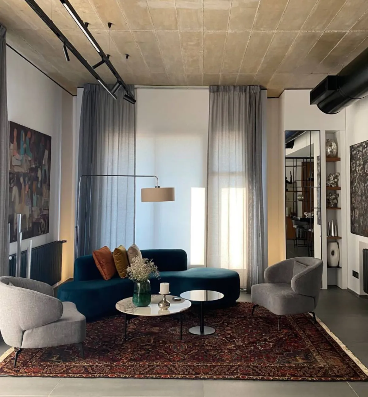 (ديكورات من تصميم المهندس جو شكر)