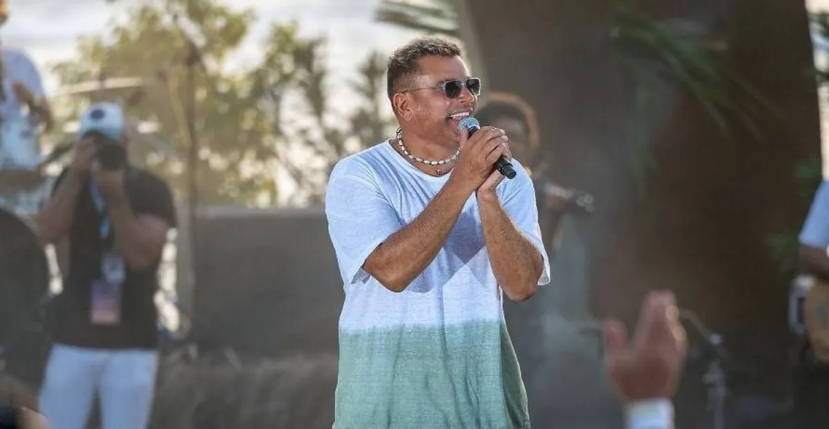 عمرو دياب -الصورة من المركز الاعلامي ل شركة بنش مارك