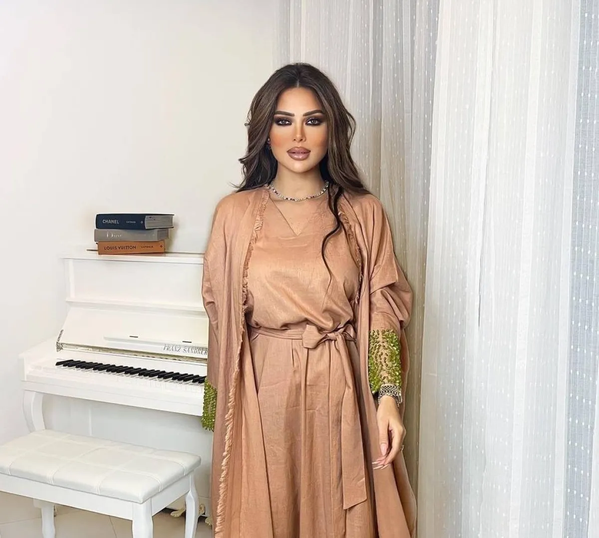 سارة بستاني - صورة من صفحتها الرسمية على انستغرام