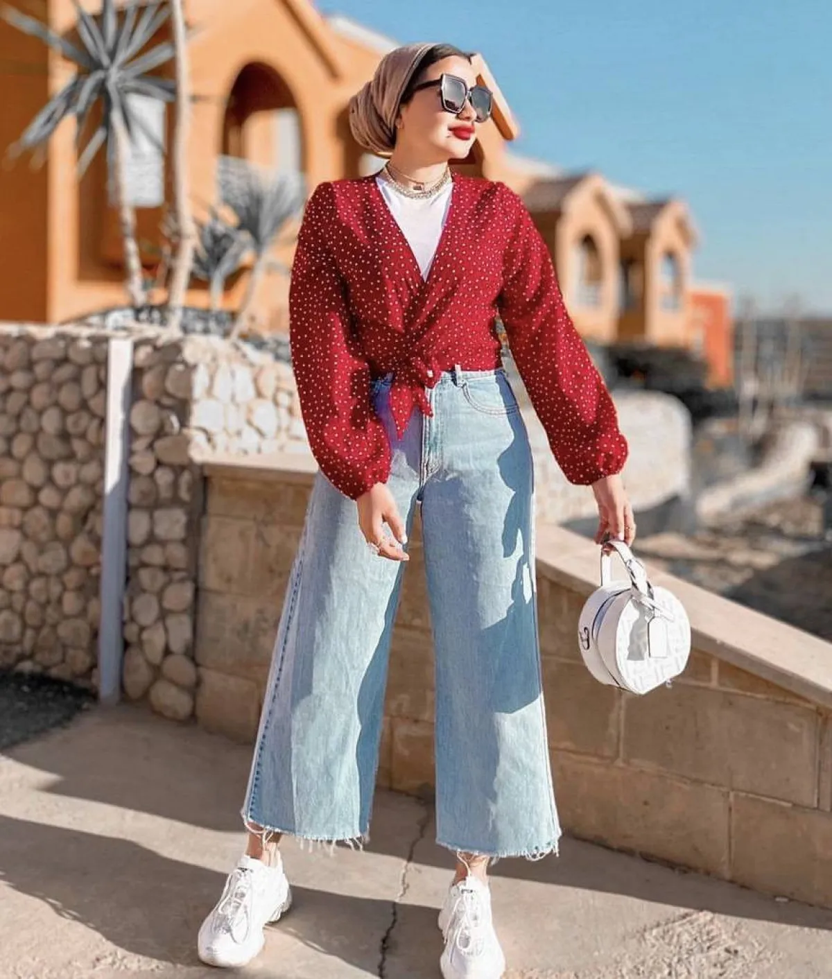 تنسيق الجينز الازرق بصيحة الكلوش