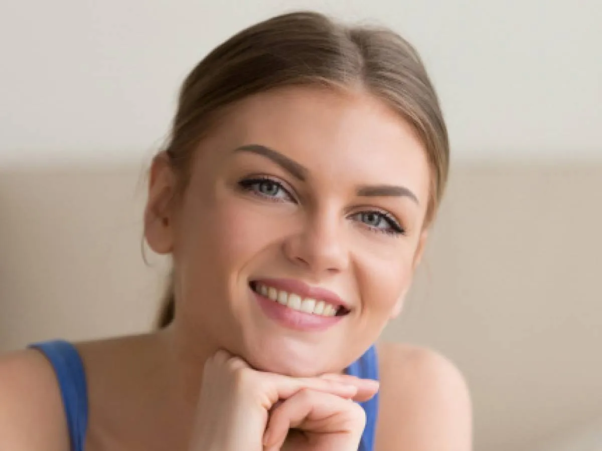 العناية بالبشرة قبل العودة إلى الدراسة Back To School Skin Routine