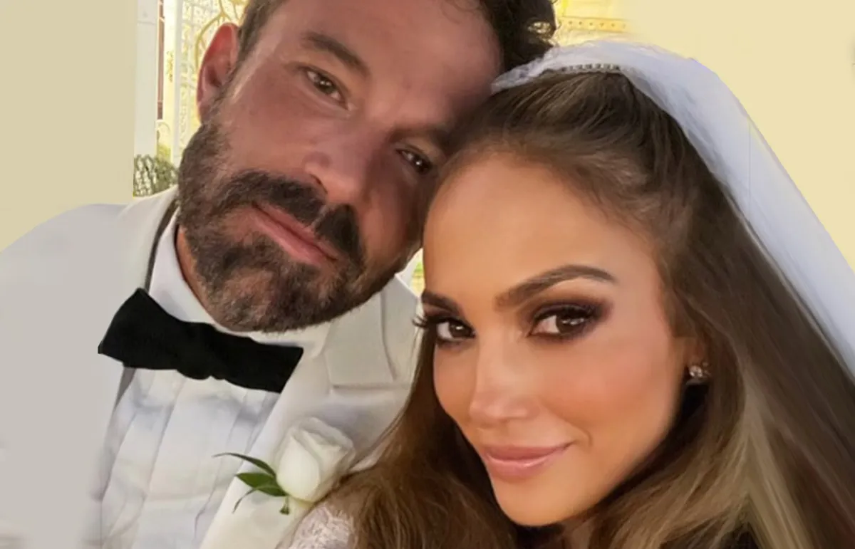 جينيفر لوبيز وبن أفليك- الصورة من حساب jlo beauty على إنستغرام