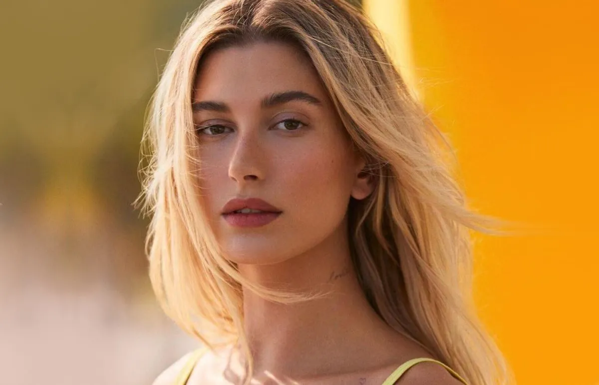 نصائح جمالية عبقرية من هايلي بيبر(الصورة من حسابها على إنستغرام)