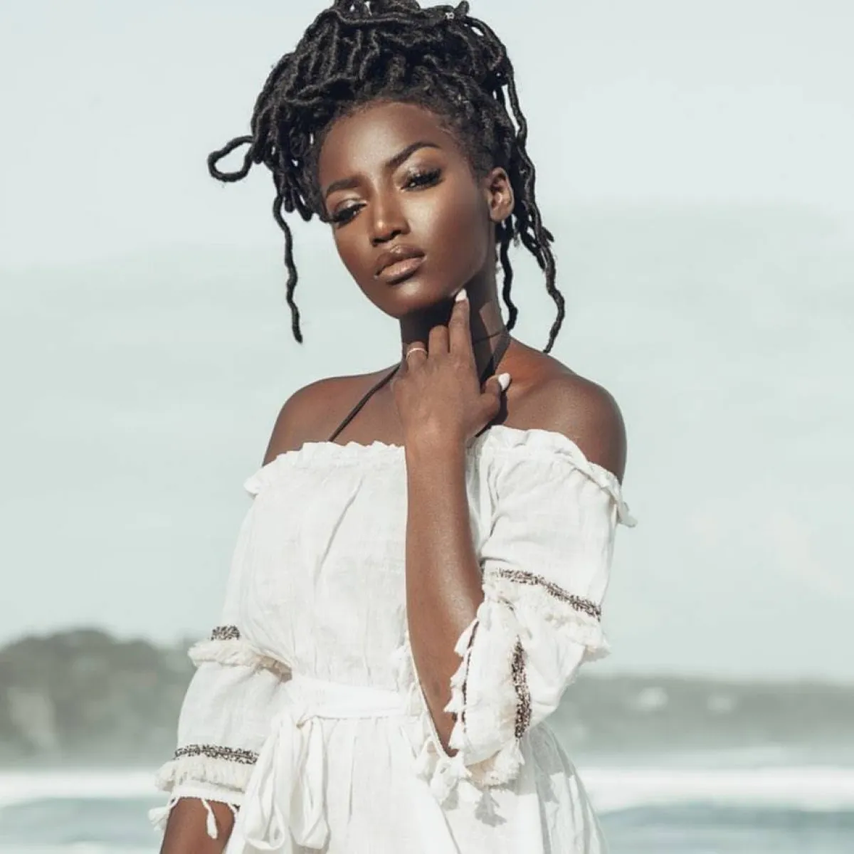 تسريحات شعر مرفوعة من وحي عبير سندر