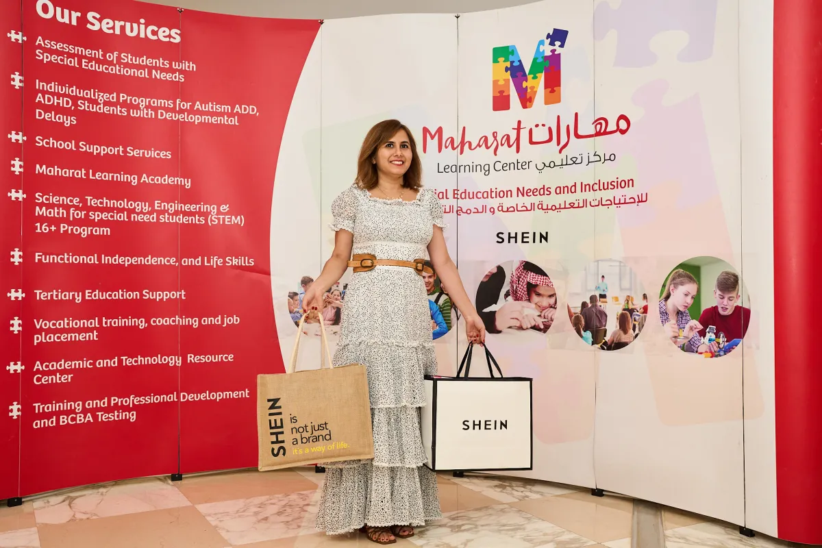 جلسات لدعم أولياء أمور الأطفال المصابين بالتوحد بالشراكة مع مركز مهارات التعليمي 