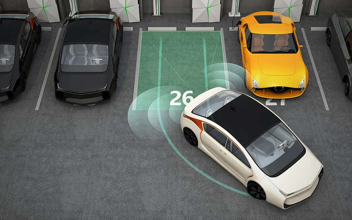 نظام الاصطفاف التلقائي للسيارة